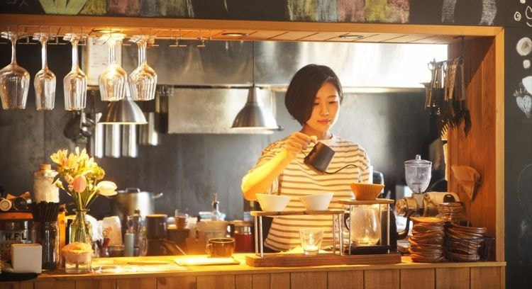 茨城、奥久慈大子町でランチ。ハンドドリップコーヒーは、おしゃれリノベーションカフェ&ゲストハウス 咲くカフェ。ワーケーション。