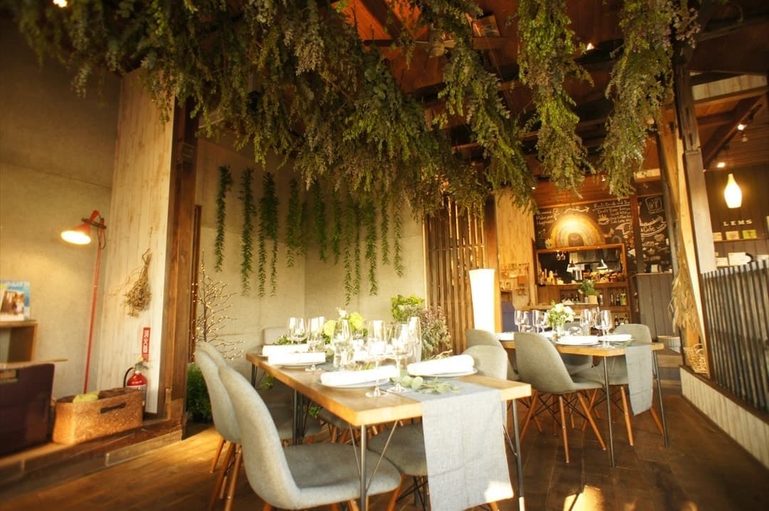 茨城・大子、お洒落カフェ＆ゲストハウス、咲くカフェのガーデンウェディング。garden wedding。