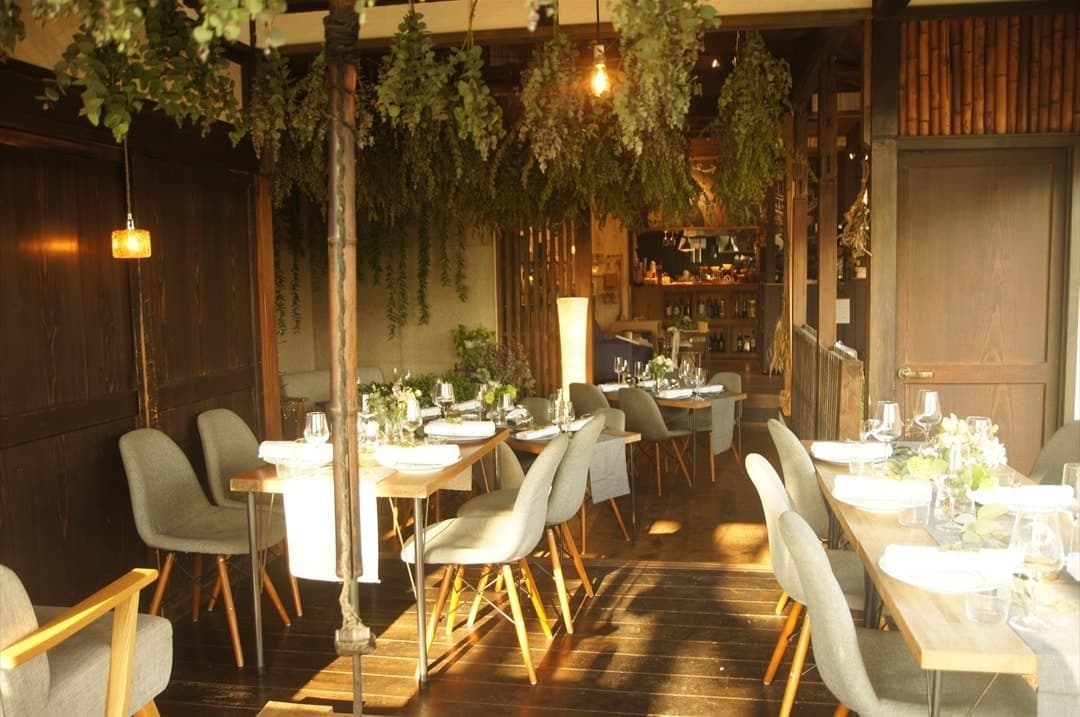 茨城・大子、お洒落カフェ＆ゲストハウス、咲くカフェのガーデンウェディング。garden wedding。